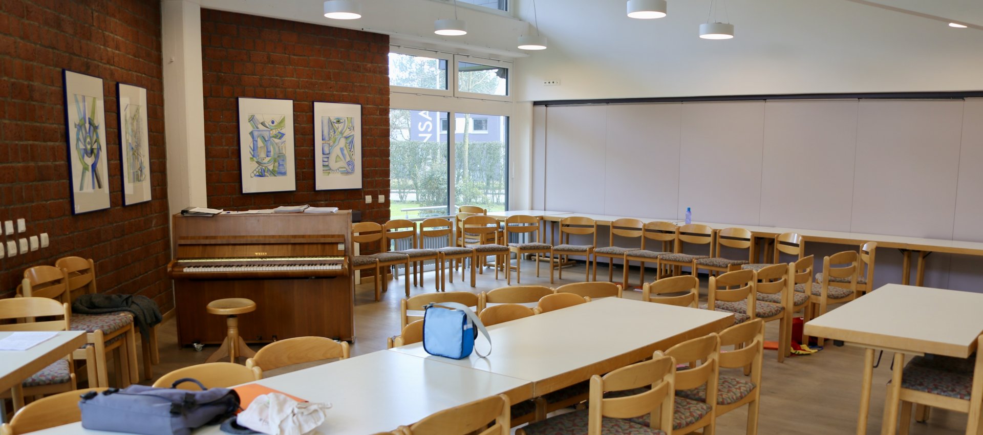 Pfarrheim Hl. Kreuz Saal