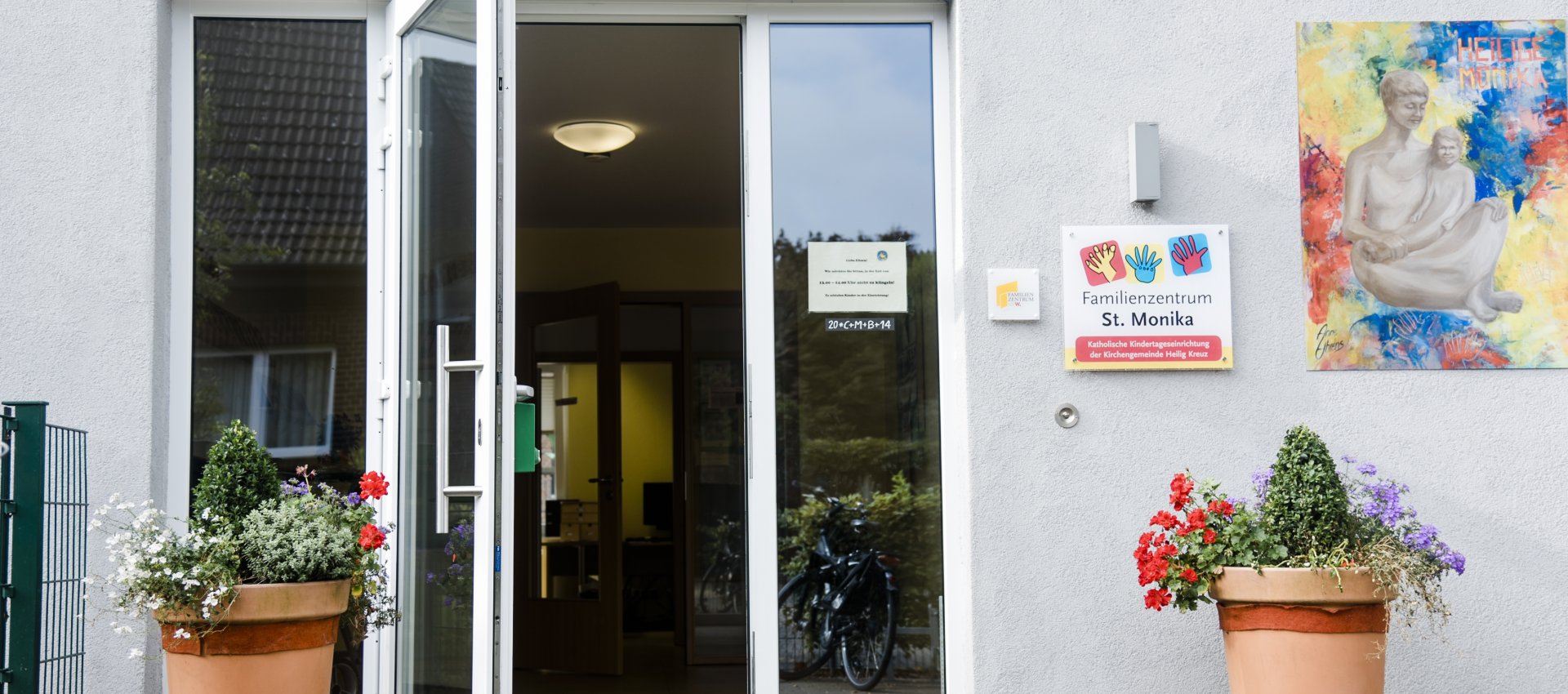 Familienzentrum St. Monika Eingang